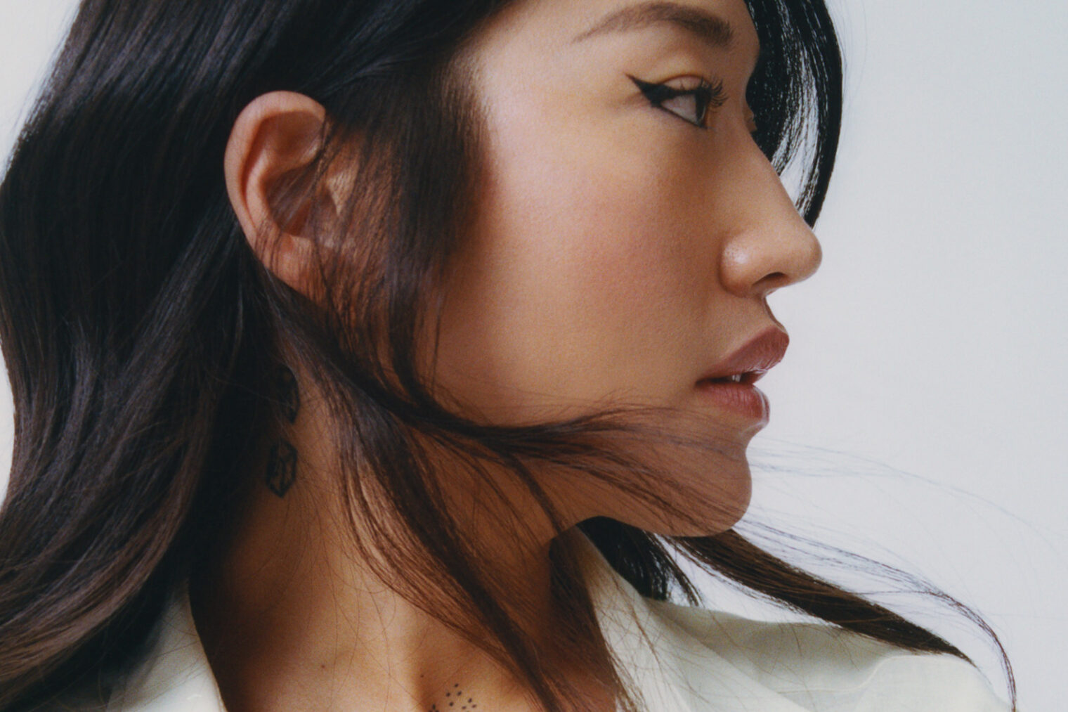 Authentic Beauty Concept Titelbild