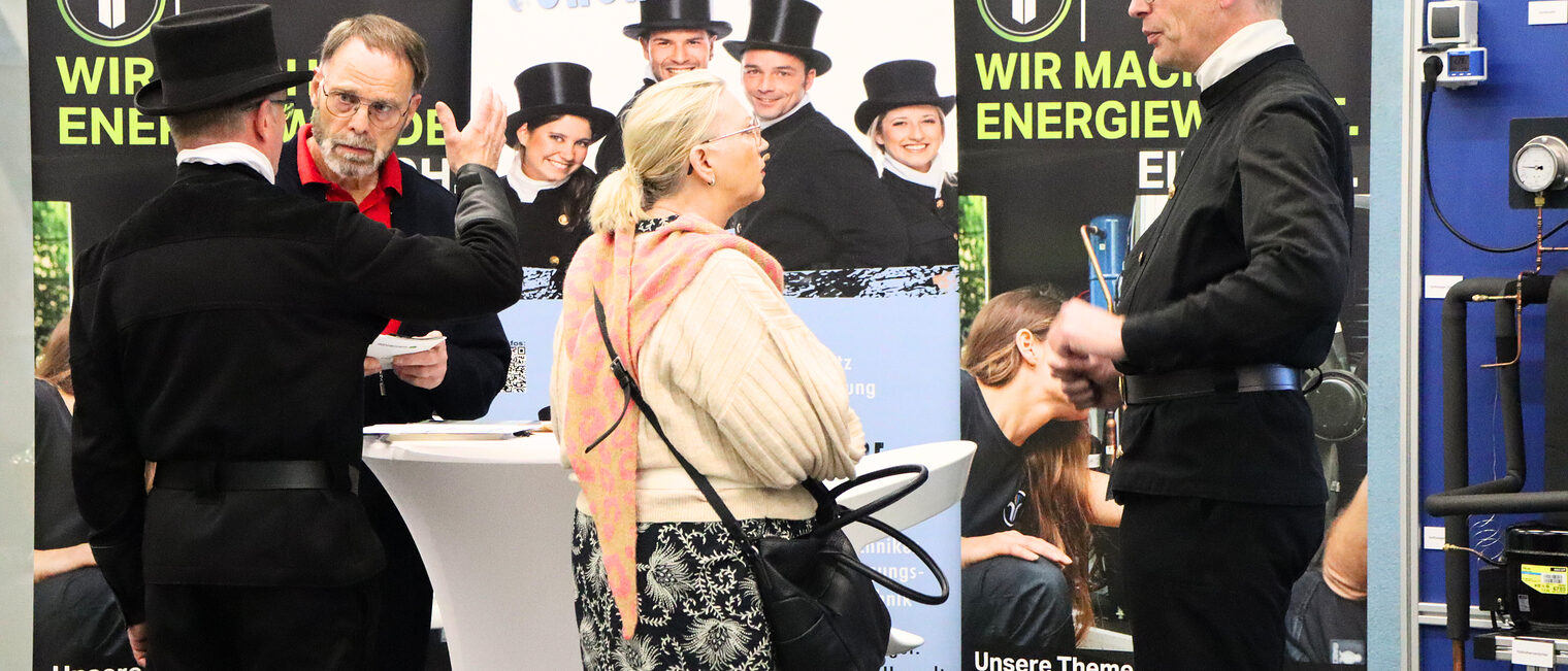 Austausch Besuchender und Ausstellender