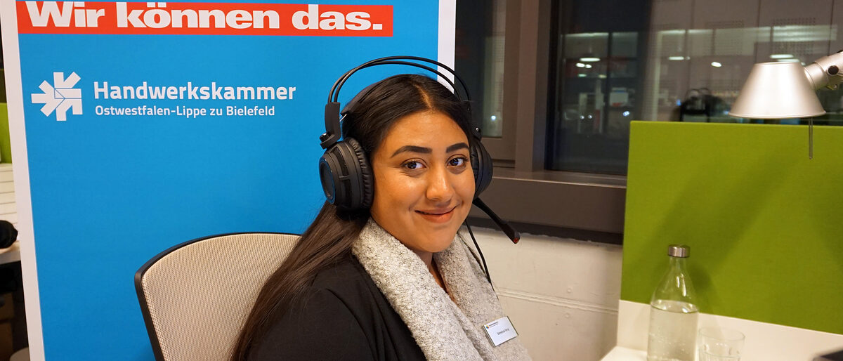 Unsere Kunderaterin Vanessa Feraj von der Handwerkskammer Bielefeld. Unsere Kunderaterin Vanessa Feraj von der Handwerkskammer Bielefeld.